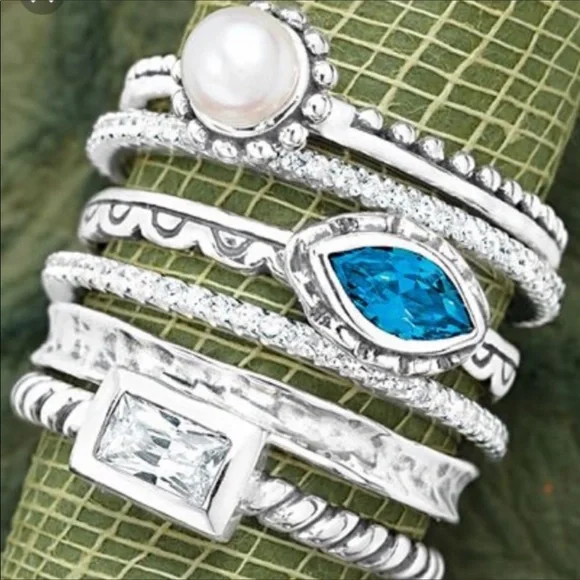 Silpada Perfection Ring - Picture 5 of 6